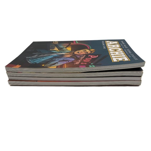 Archie Graphic Novels Volumes 1 to 4 Mark Waid - Picture 2 of 6